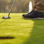 Should You Focus on Your Stroke When Putting?